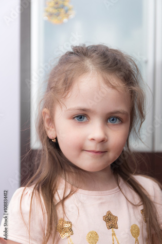 little girl with blue eyes