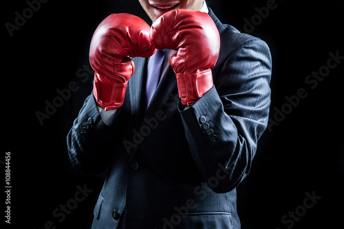 ビジネスマン、ボクシンググローブ、笑顔 © aijiro