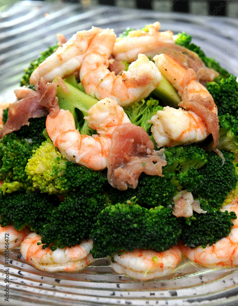 boiled shrimp with broccoli salad boiled shrimp with broccoli salad