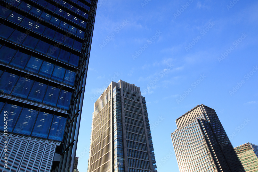 Obraz premium 東京丸の内 -ビジネス街のビル-