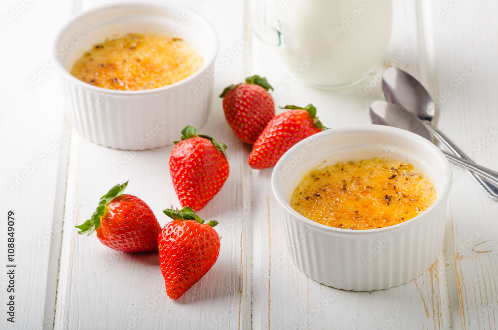 Delicious Creme brulee Delicious Creme brulee