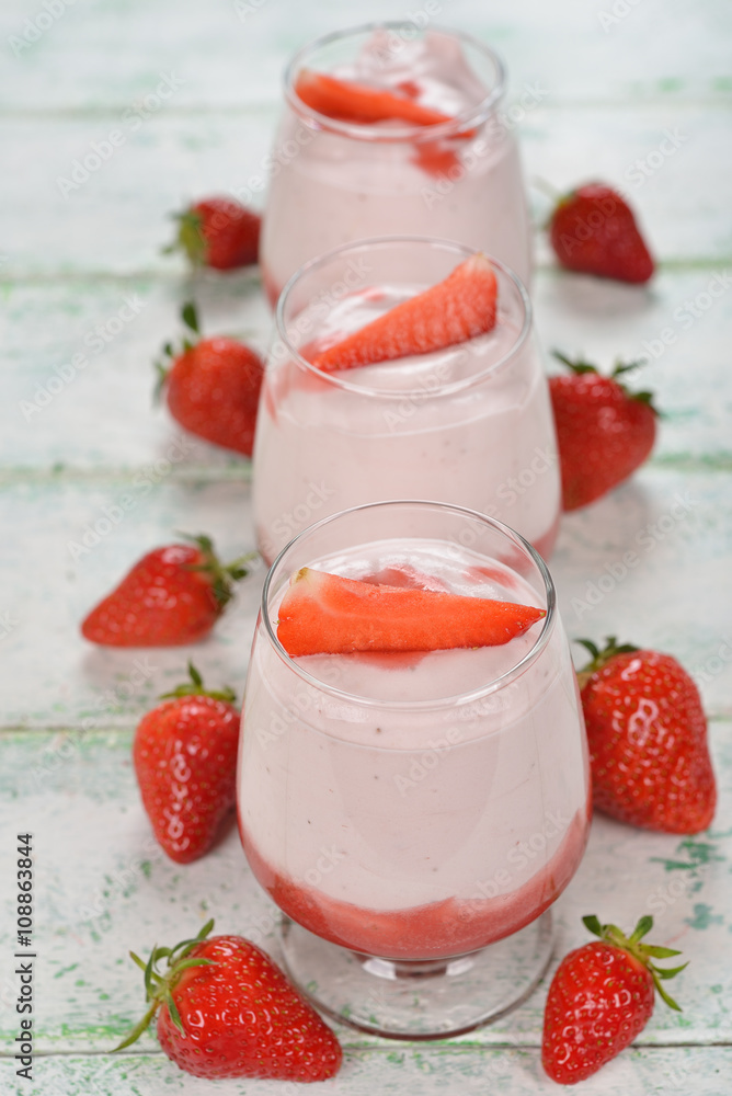 Strawberry mousse in a glass Strawberry mousse in a glass