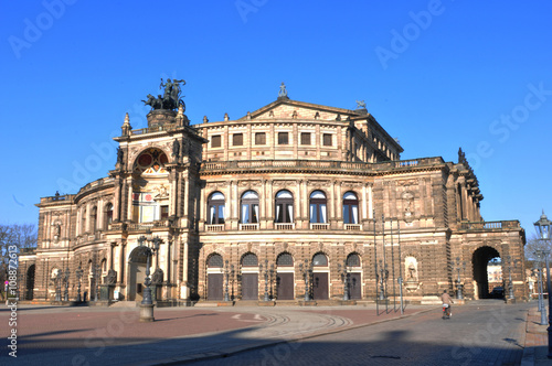 Die Semper Oper in Dresden © gmcphotopress