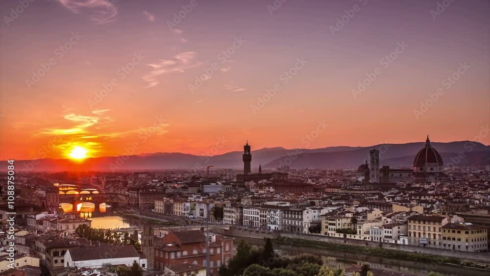 florence historical town cityscape day to night time lapse,city lighting up after sunset florence historical town cityscape day to night time lapse,city lighting up after sunset