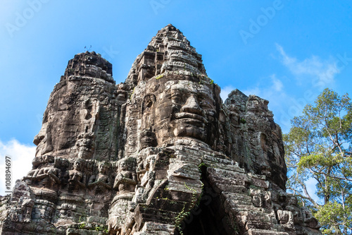 Bayon Temple, Anghor © arnaudmartinez