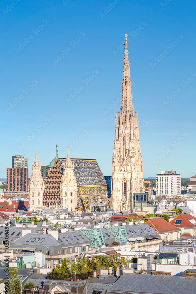 Fototapeta premium Vienna Skyline with St. Stephen's Cathedral, Vienna, Austria