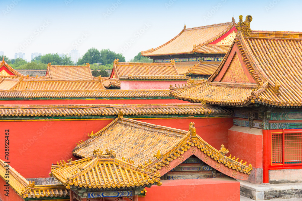 Obraz premium Traditional roofs in Beijing's Forbidden City, China