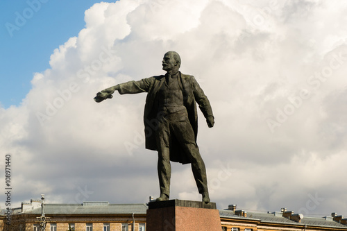 Bild auf Leinwand lenin monument soviet