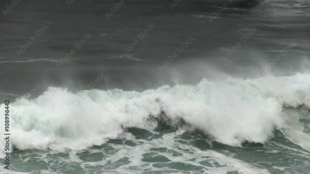 Tight Shot Breaking Ocean Wave Foggy Day
Tight Shot Breaking Ocean Wave Foggy Day