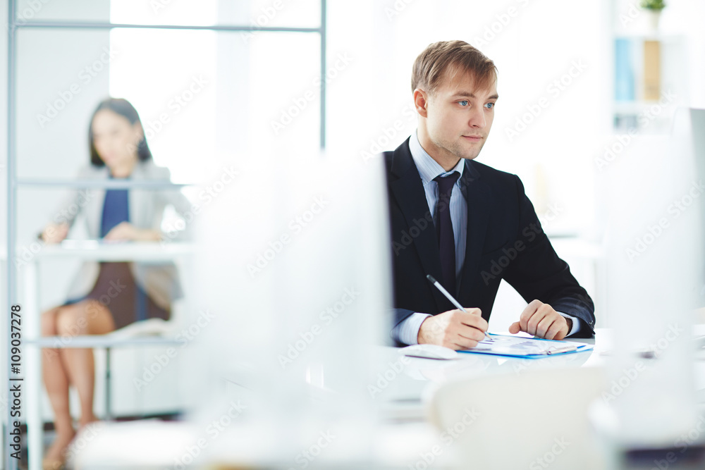 Busy manager Busy manager
