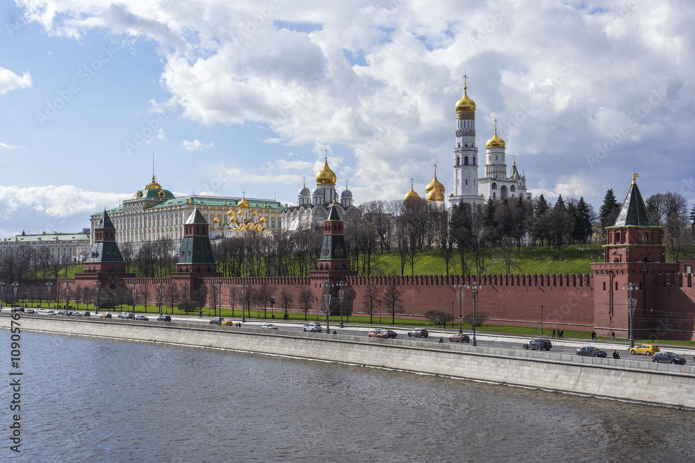 View of Moscow Kremlin walls and Moskva river, Russia. 