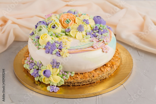 Butter cream flowers cake