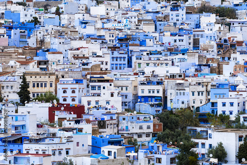 View of the town of Chefchaouen in Morocco © Tiago Fernandez