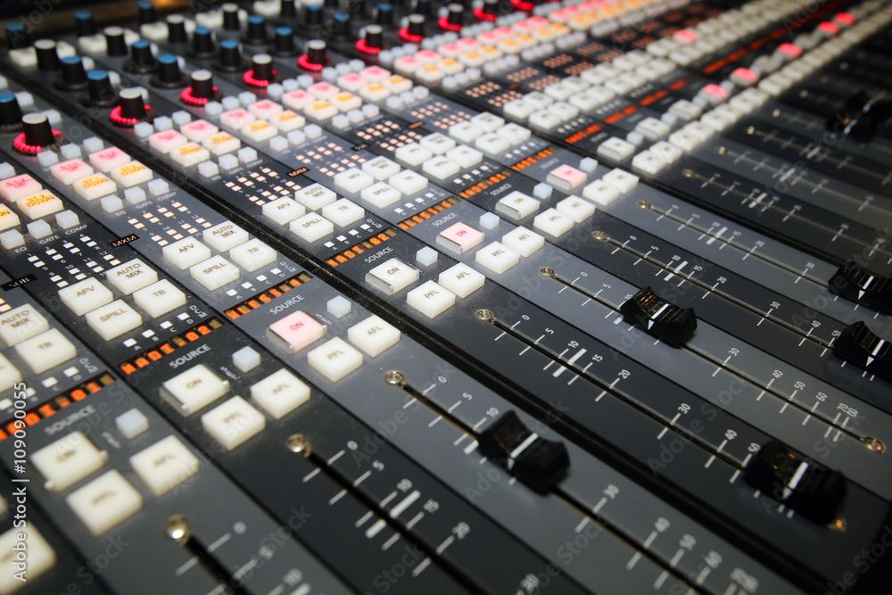 Professional sound equipment,mixer,equalizer,amplifier Professional sound equipment,mixer,equalizer,amplifier