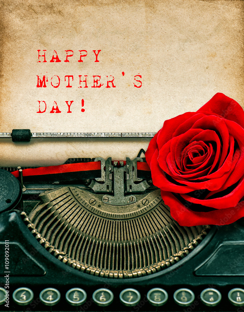 Vintage typewriter red rose flower. Happy Mothers Day - obrazy, fototapety, plakaty 