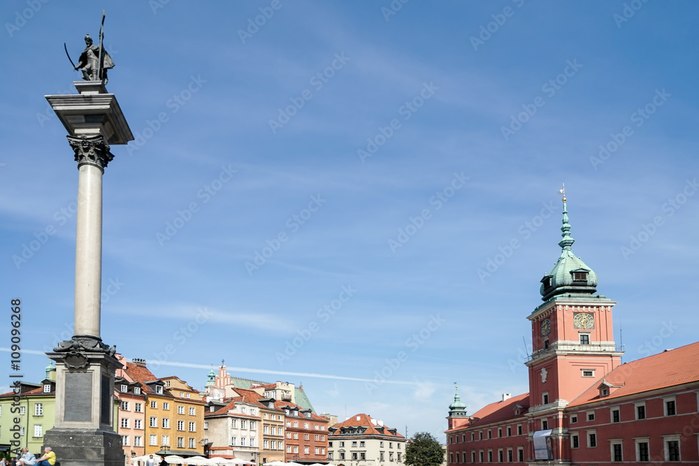 Fototapeta premium Zygmunts Column in the Old Town Market Square in Warsaw
