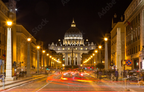 The Papal Basilica of Saint Peter in the Vatican (Basilica Papale di San Pietro in Vaticano) © Igor Dmitriev