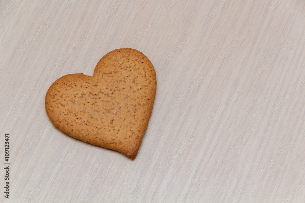 Obraz premium gingerbread in the form of heart
