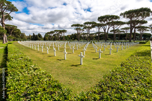 Konstfotografi Cimitero militare americano di Nettuno