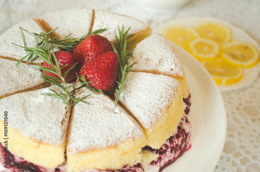 strawberry cake strawberry cake