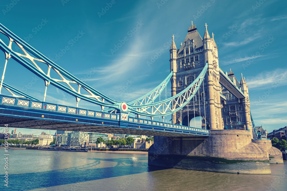Fototapeta premium Tower Bridge over the River Thames, London, UK, England