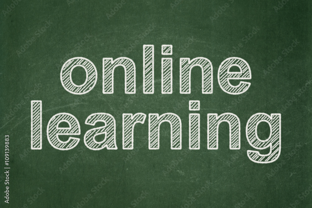 Obraz premium Learning concept: Online Learning on chalkboard background