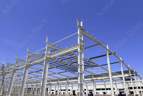 Steel structure workshop is under construction
