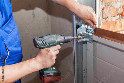 Konstfotografi Garage doors installation