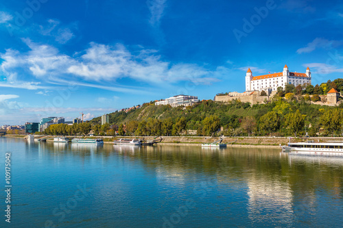 Canvas Print Medieval castle  in Bratislava, Slovakia