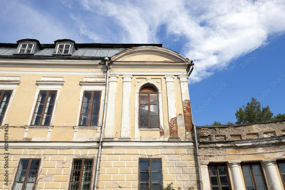abandoned old building abandoned old building