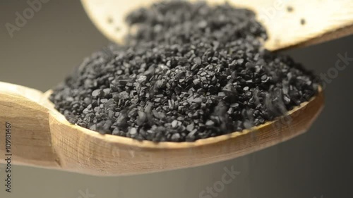 Natriumklorid Cloruro di sodio Natriumchlorid Chlorure de sodium Chlorek sodu Chlorid sodný Natriumklorid Хлорид натрия كلوريد الصوديوم Black salt 氯化钠 Sodium chloride Sale nero מלח בישול photo