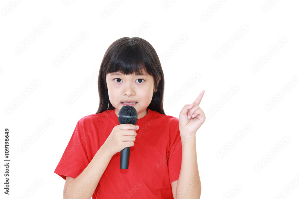 カラオケを楽しむ女の子 カラオケを楽しむ女の子