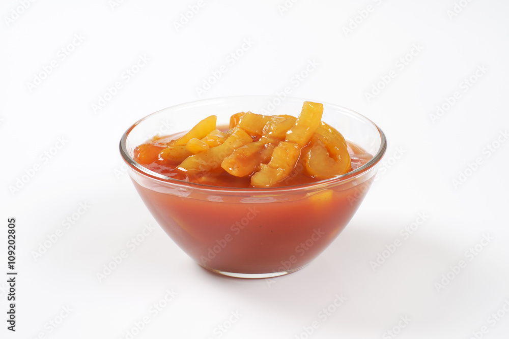 stewed peppers in tomato sauce stewed peppers in tomato sauce