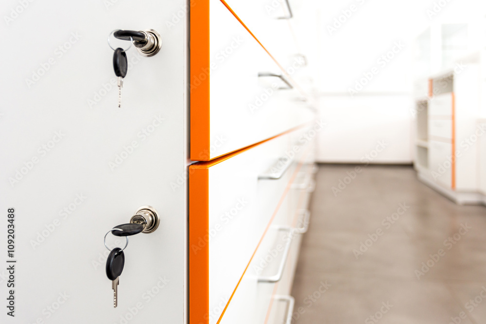 Drawers with a lock Drawers with a lock