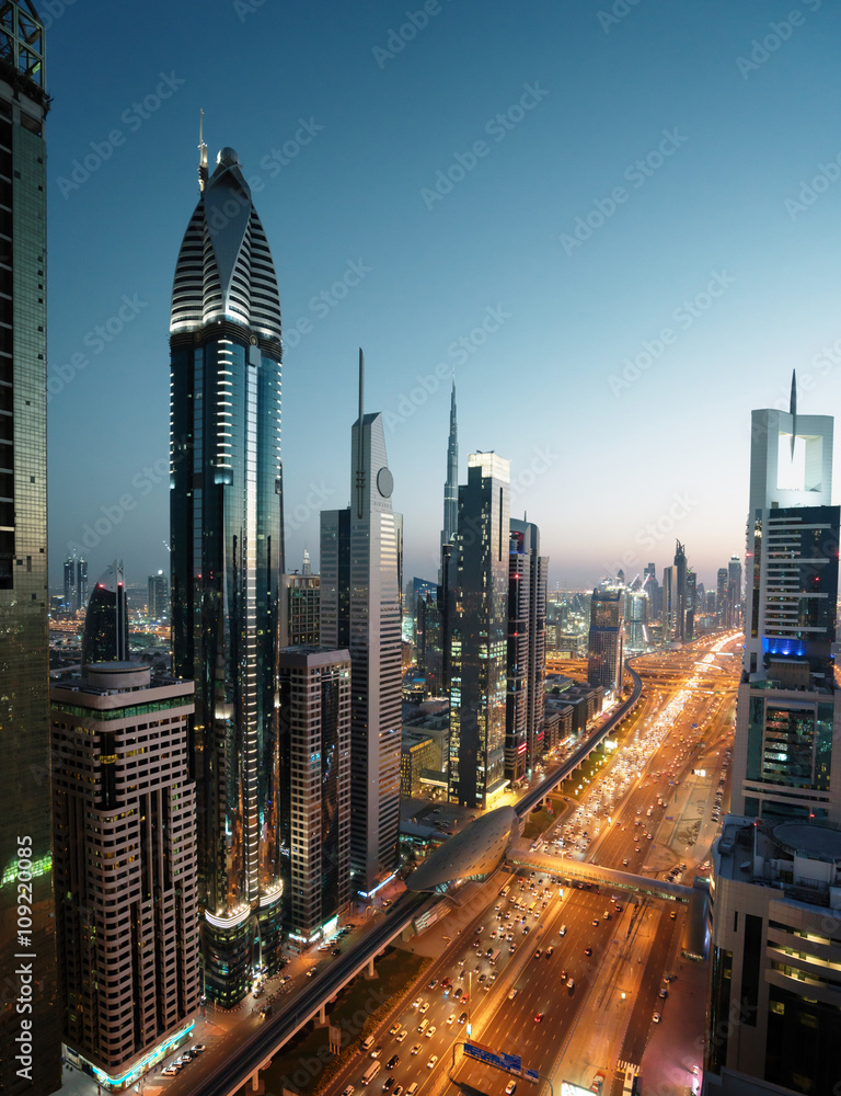 Fototapeta premium Dubai skyline in sunset time, United Arab Emirates