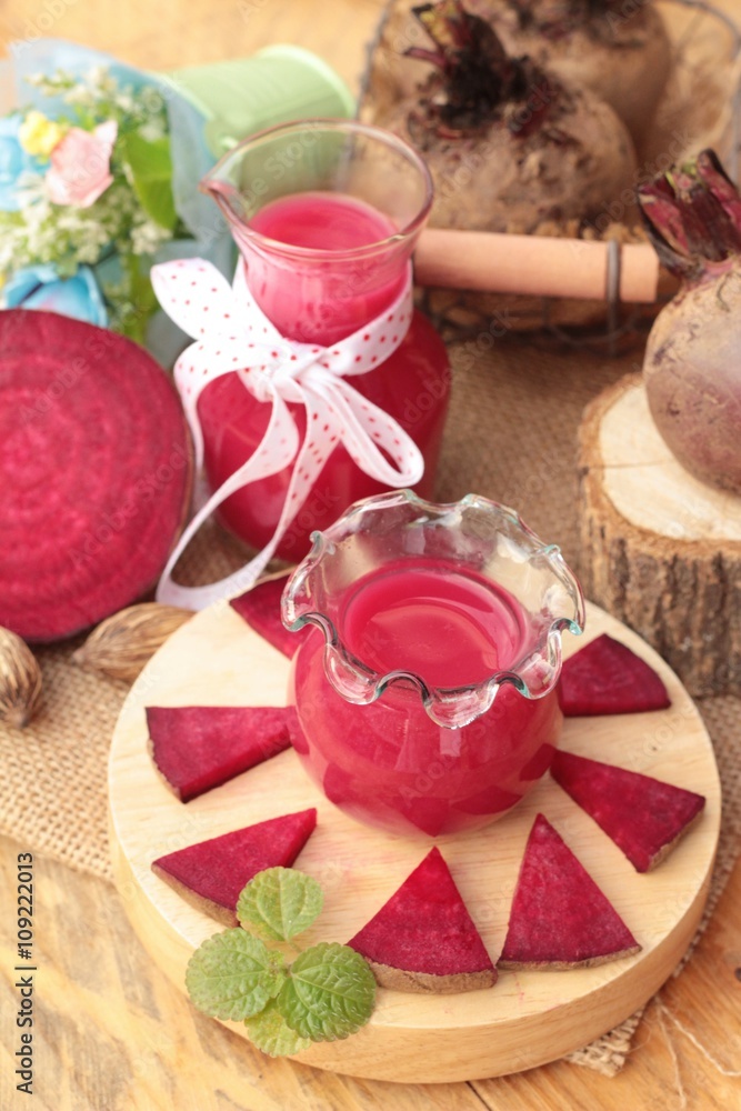 Beetroot juice and fresh beetroot is delicious. Beetroot juice and fresh beetroot is delicious.