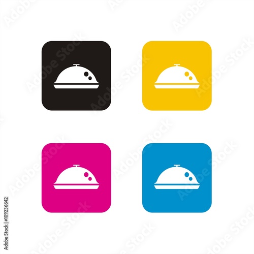 Iconos bandejas de comida caliente sobre cuadrados de colores CMYK. Vector ilustración