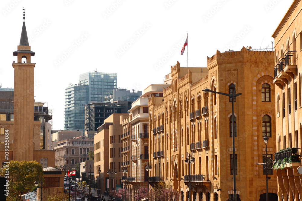 Naklejka premium Bejrut Skyline na białym tle