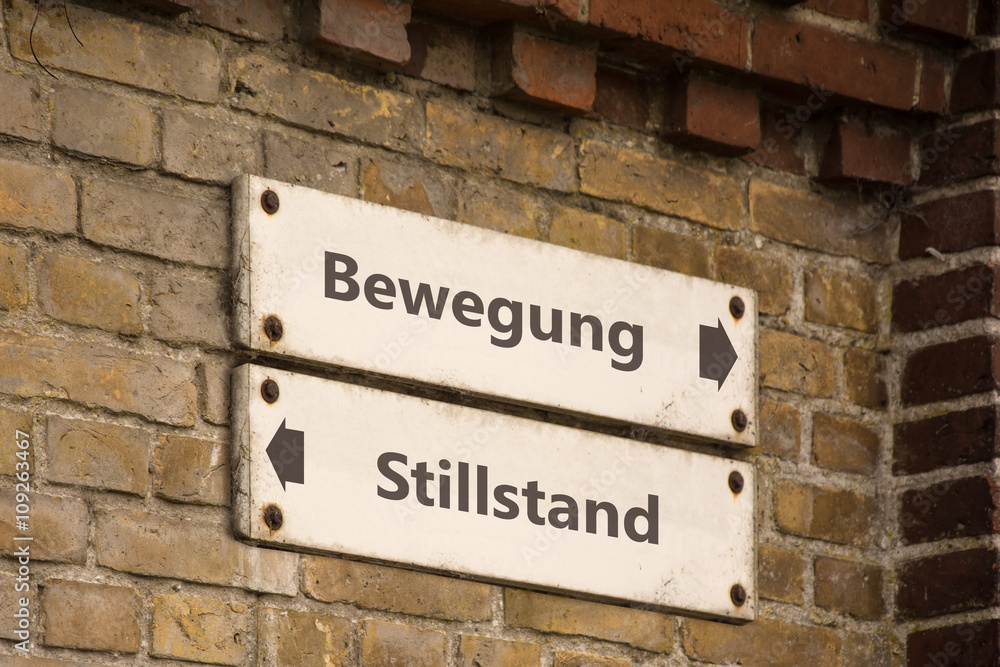 Naklejka premium Schild 100 - Bewegung