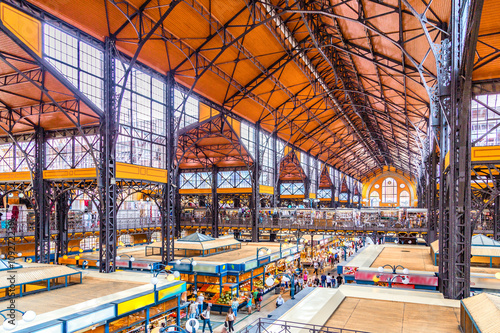 Canvas Print Central Market Hall of Budapest, Interiors