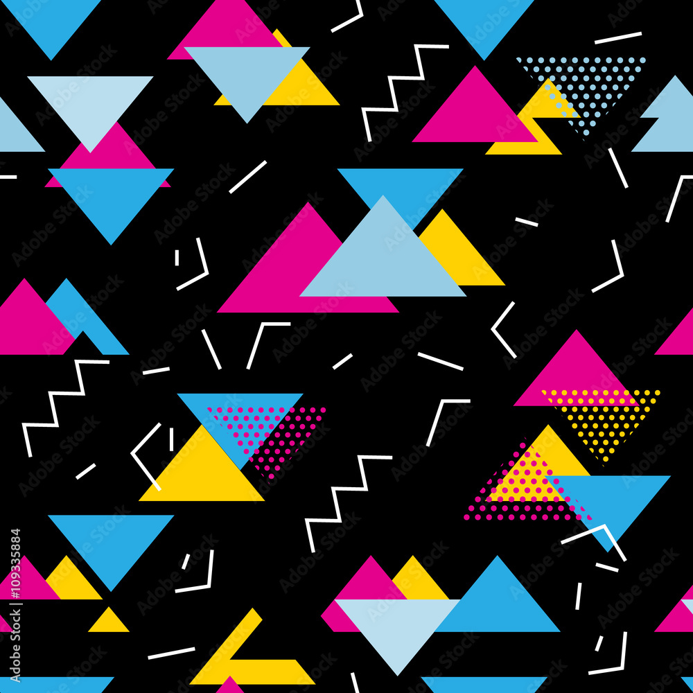 Những họa tiết hình học tam giác màu hồng, xanh, vàng trên nền đen thập niên 80 sẽ làm bạn ngất ngây với vẻ đẹp độc đáo của chúng. Hãy để những chi tiết nhỏ tạo nên một tác phẩm nghệ thuật đầy sắc màu và phong cách.