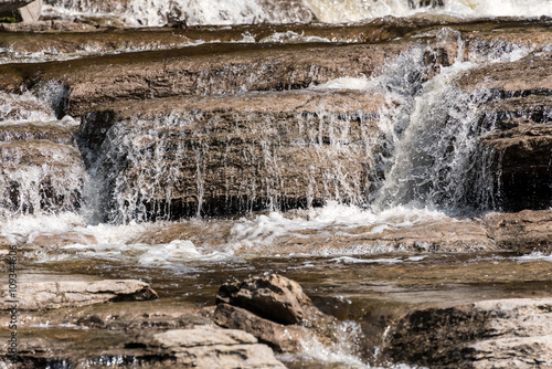 cascades dans les galets