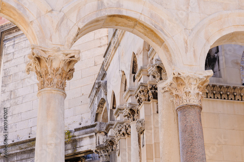 Fotografie Split, Croatia Peristyle columns