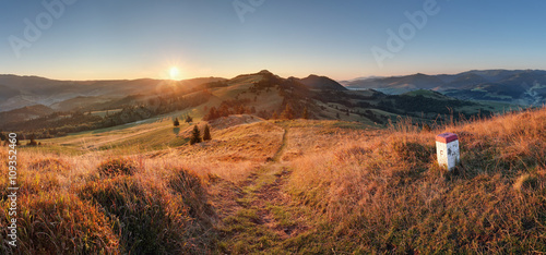 Fototapeta Naklejka Na Ścianę i Meble -  Landscape in Pieniny, Slovakia