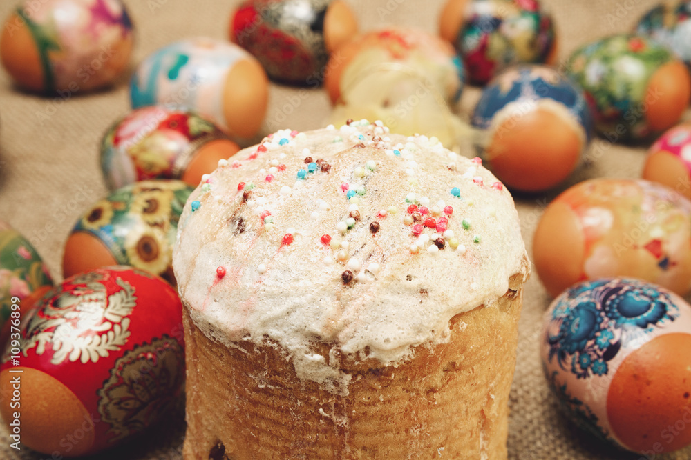 Obraz premium Homemade Easter cake