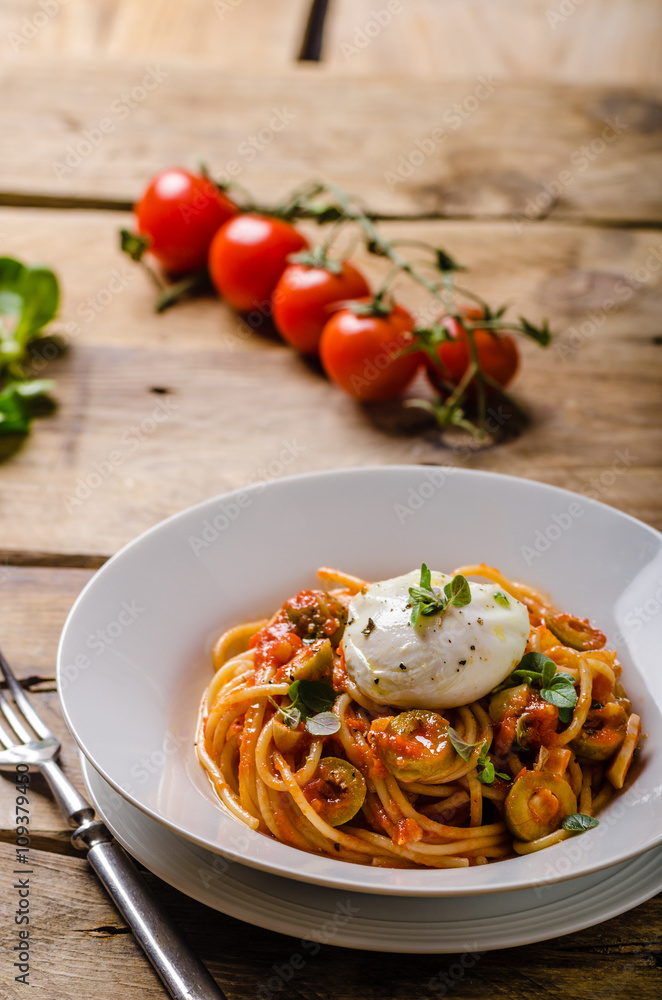 Italian pasta with poached egg
