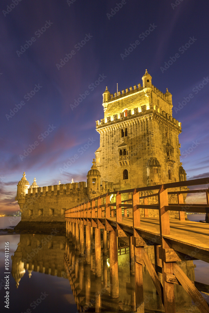 Fototapeta premium The iconic facade of the Tower of Belem