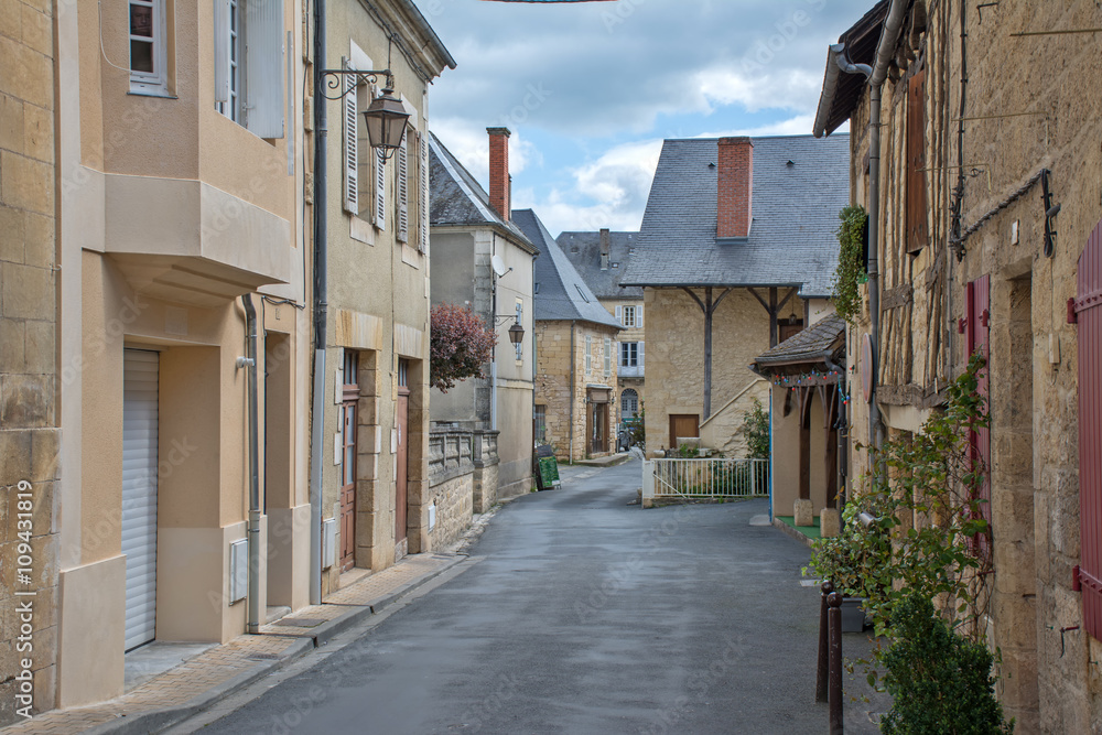 rue dans Montignac Lascaux en dordogne