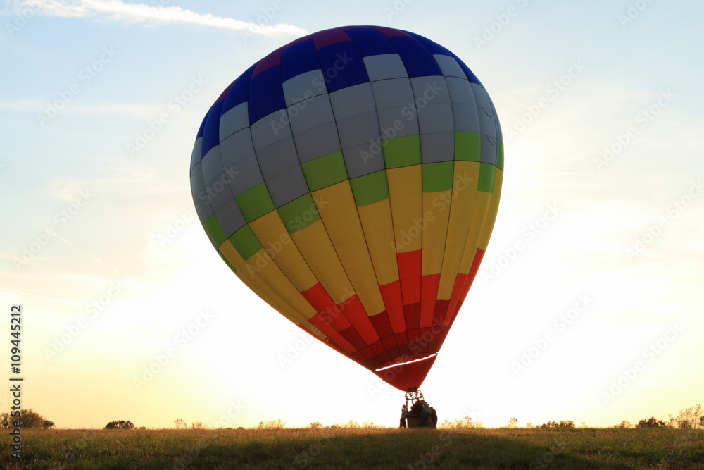 Obraz premium Hot Air Balloon landing