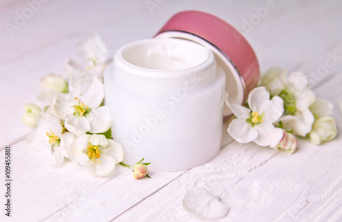 Natural facial cream with apple blossom